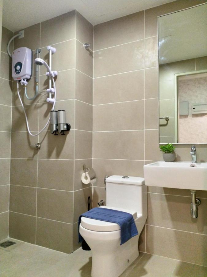 Appartement Dsara Comfy Near Hospital Sg Buloh By Adds à Kampung Baharu Sungai Buluh Extérieur photo